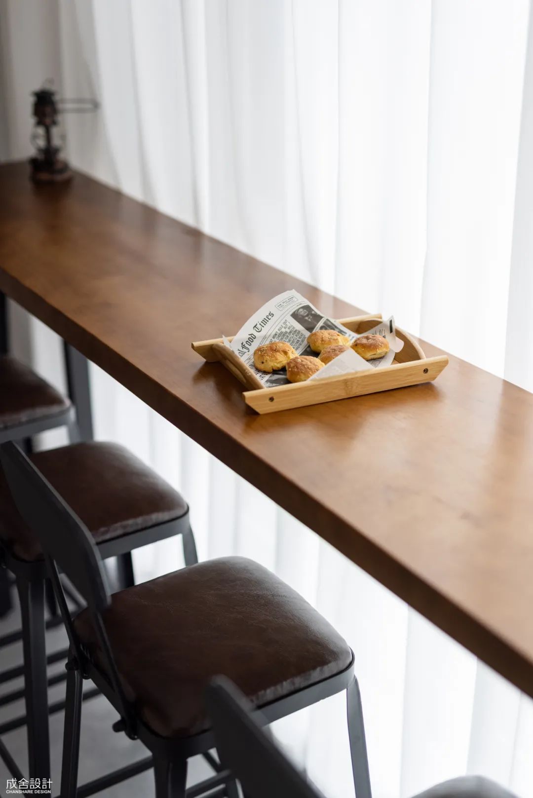 吧臺(tái) 吧臺(tái)