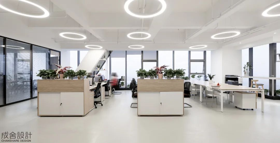 工作區(qū)-常州辦公樓室內(nèi)裝修 工作區(qū)-常州辦公樓室內(nèi)裝修