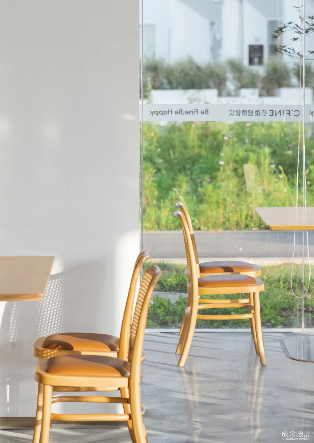 初飯?zhí)飯@餐廳 初飯?zhí)飯@餐廳