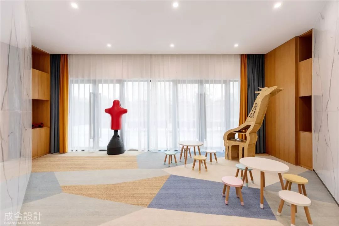 休閑區(qū) 休閑區(qū)