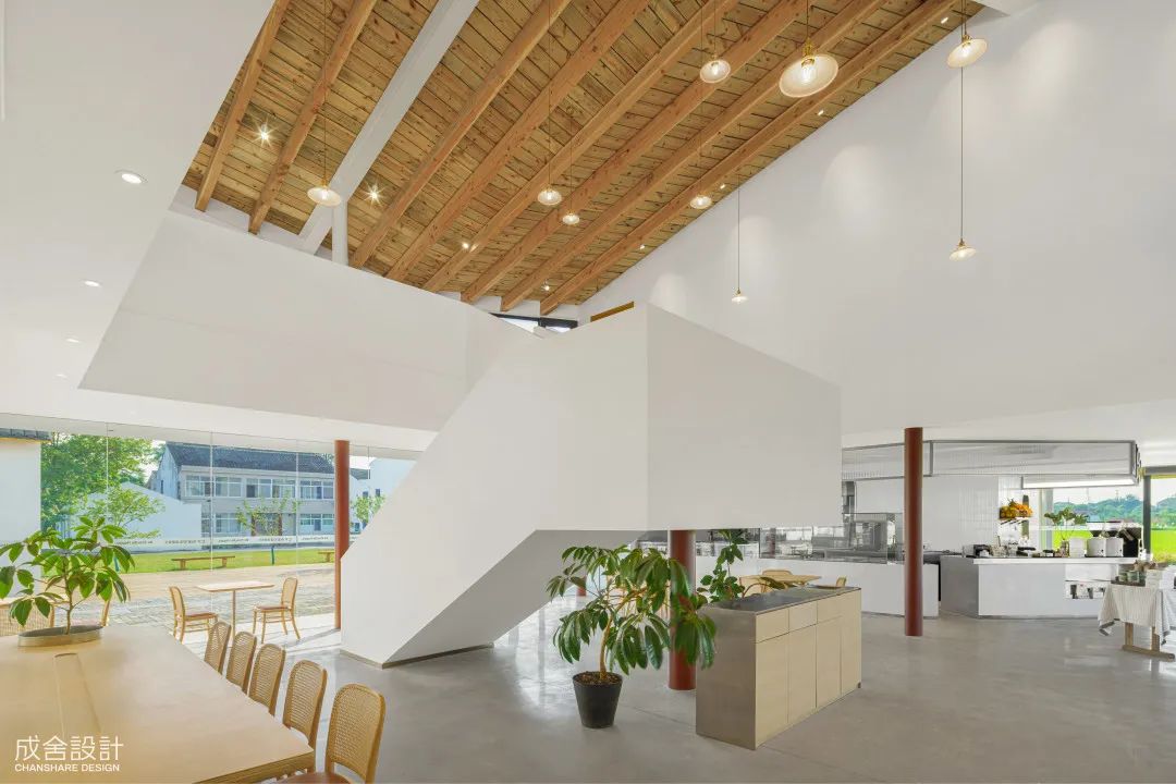 初飯?zhí)飯@餐廳 初飯?zhí)飯@餐廳