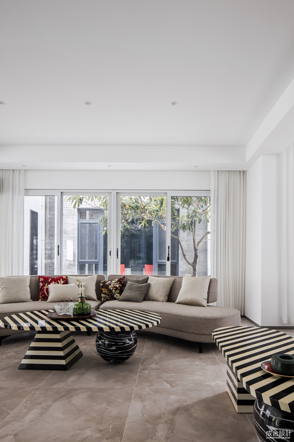 沙發(fā) 沙發(fā)