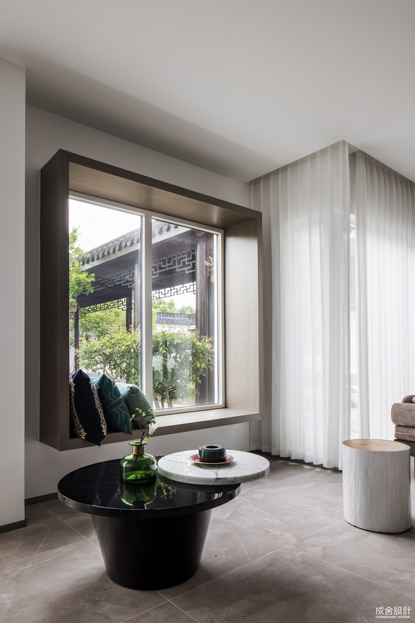 過(guò)道 過(guò)道