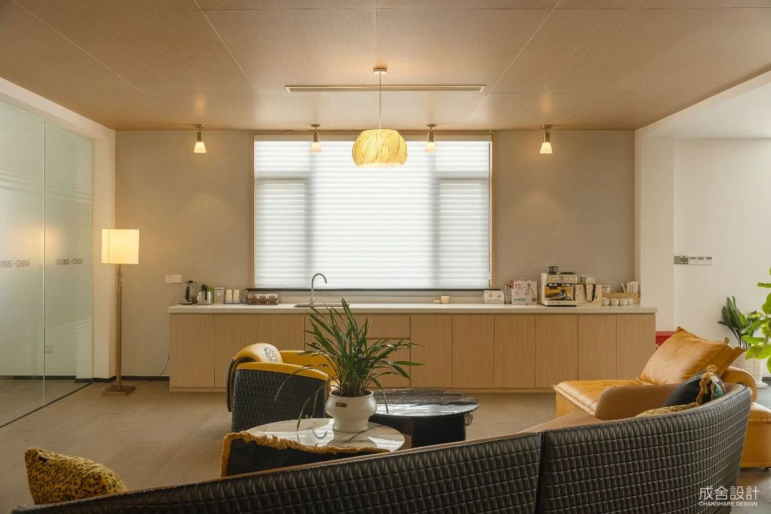 7761752051747318.jpg 12.jpg